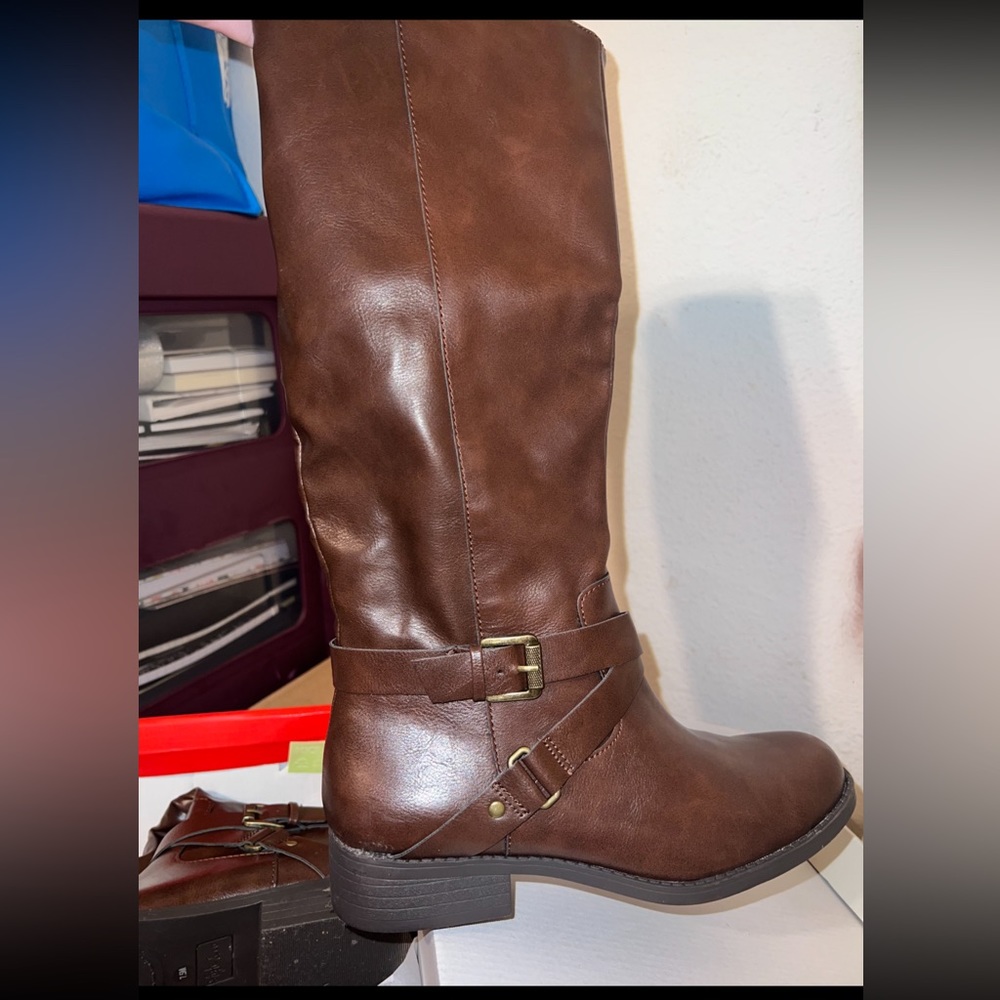 Leather Boots BRAND NEW